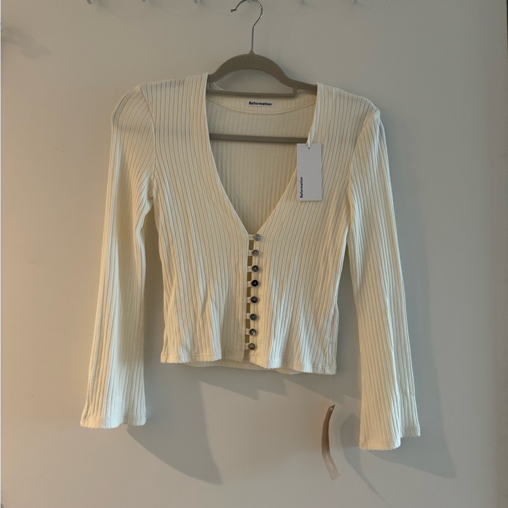 NWT Reformation Gellar Top in Ivory